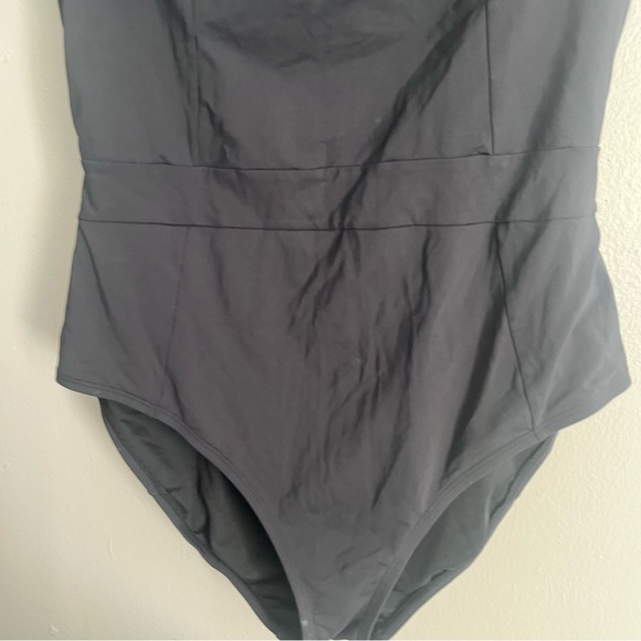 Bleu Rod Beattie Strapless Ruffle Overlay Black Monokini Maillot Swimsuit 14 - Picture 10 of 14